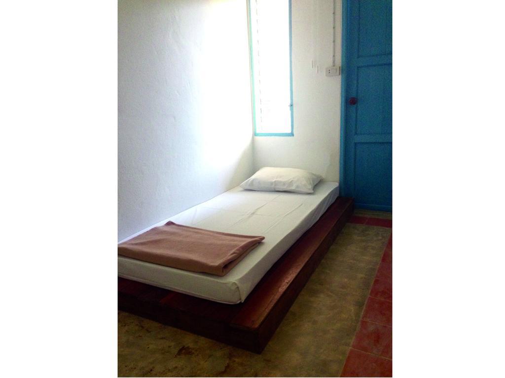 Sleepyowl Hostel Ban Bang Bao  Phòng bức ảnh