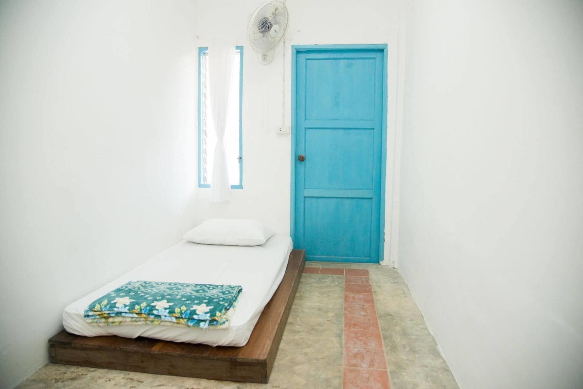 Sleepyowl Hostel Ban Bang Bao  Ngoại thất bức ảnh